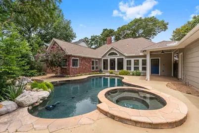 165 W Shadowpoint Circle, The Woodlands, TX 77381 - Photo 40