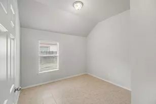 16523 Strathmore Manor Ln, Houston, TX 77090 - Photo 14