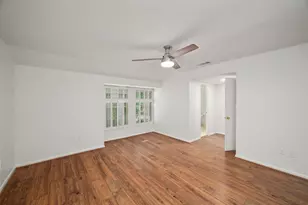 5831 Doliver Dr, Houston, TX 77057 - Photo 20