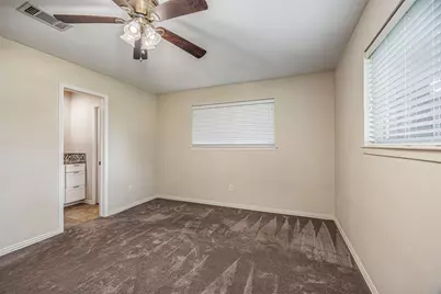 5826 Russell Lane, Baytown, TX 77521 - Photo 24