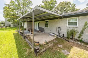 5826 Russell Ln, Baytown, TX 77521 - Photo 40