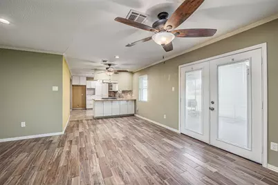 5826 Russell Lane, Baytown, TX 77521 - Photo 22