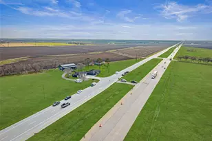 28539 Hwy 36, Damon, TX 77430 - Photo 4