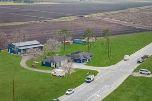 28539 Hwy 36, Damon, TX 77430 - Photo 26