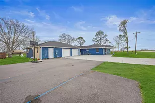 28539 Hwy 36, Damon, TX 77430 - Photo 6