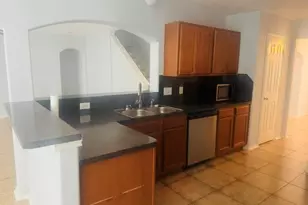 10411 Iris Lake Ct, Houston, TX 77070 - Photo 6
