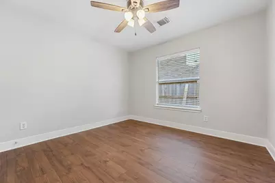 22 Wimberly Way, The Woodlands, TX 77385 - Photo 8