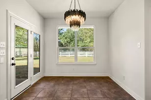 8102 Hills Pkwy, Montgomery, TX 77316 - Photo 22