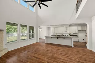 8102 Hills Pkwy, Montgomery, TX 77316 - Photo 18