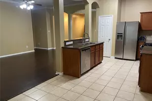 19530 S Village Of Bridgestone Ln, Spring, TX 77379 - Photo 4