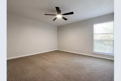 7900 N Stadium Drive #32, Houston, TX 77030 - Photo 6