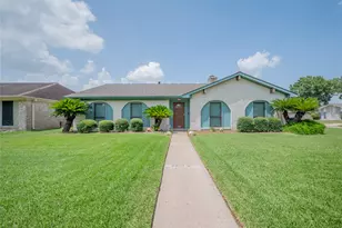 9202 Benning Dr, Houston, TX 77031 - Photo 1