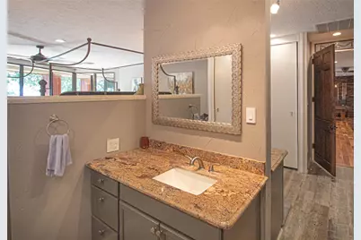 368 Forest Hills Drive, Livingston, TX 77351 - Photo 22