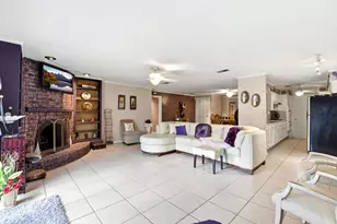730 Seacliff Dr, Houston, TX 77062 - Photo 20