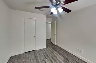 6 Canyon Oak Pl, The Woodlands, TX 77380 - Photo 10