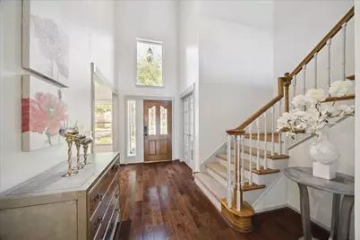 16703 Chestnut Meadow Court, Sugar Land, TX 77479 - Photo 4