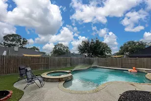 426 Holly Fern Dr, League City, TX 77573 - Photo 1