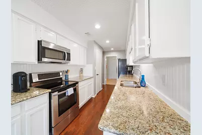 2239 Highland Hills Drive, Sugar Land, TX 77478 - Photo 6