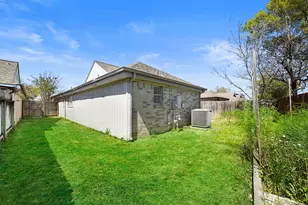 2239 Highland Hills Dr, Sugar Land, TX 77478 - Photo 28