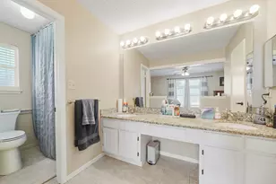 2239 Highland Hills Dr, Sugar Land, TX 77478 - Photo 16