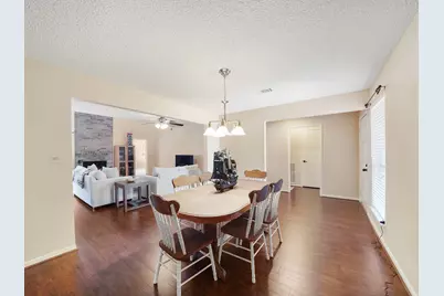 2239 Highland Hills Drive, Sugar Land, TX 77478 - Photo 10
