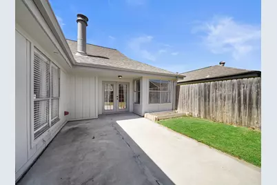 2239 Highland Hills Drive, Sugar Land, TX 77478 - Photo 26