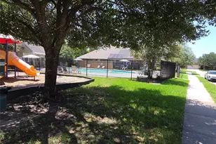 2834 Lockeridge Pines Dr, Spring, TX 77386 - Photo 28