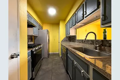 10807 Sashay Drive, Houston, TX 77099 - Photo 6