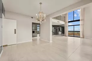 14655 Champion Forest Dr, Houston, TX 77069 - Photo 12