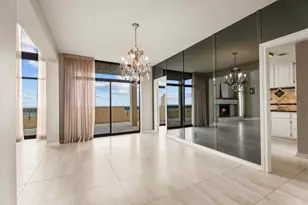 14655 Champion Forest Dr, Houston, TX 77069 - Photo 10