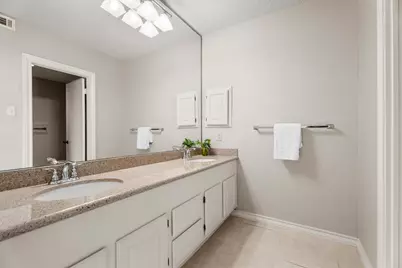 14655 Champion Forest Drive #1801, Houston, TX 77069 - Photo 28