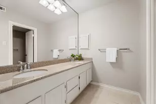 14655 Champion Forest Dr, Houston, TX 77069 - Photo 28
