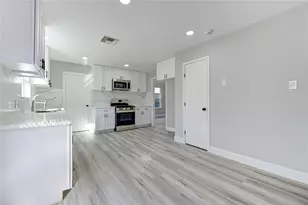 1831 Courtside Pl Dr, Missouri City, TX 77489 - Photo 18