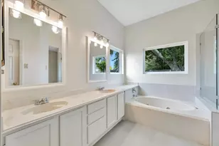 803 Island Meadow Ct, Houston, TX 77062 - Photo 30