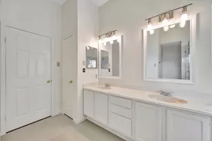 803 Island Meadow Ct, Houston, TX 77062 - Photo 32