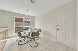803 Island Meadow Ct, Houston, TX 77062 - Photo 24