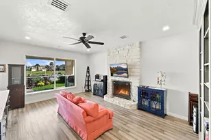 932 Plantation St, League City, TX 77573 - Photo 16