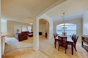 14103 Spring Knoll Ln, Rosharon, TX 77583 - Photo 4