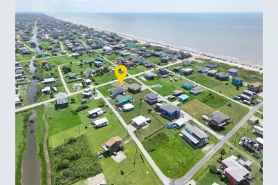 865 S Crystal Beach Road, Crystal Beach, TX 77650 - Photo 1
