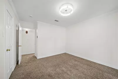 1573 W Sam Houston Pkwy Parkway S, Houston, TX 77042 - Photo 6