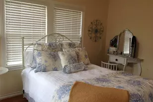 704 Sue St, Houston, TX 77009 - Photo 18