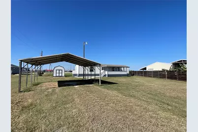 4 Squid Lane, Palacios, TX 77465 - Photo 2