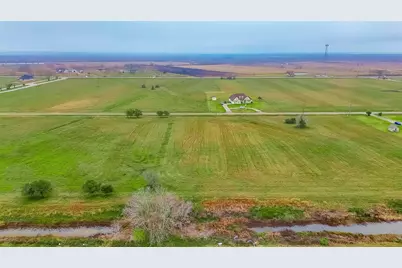 354 Brahman Trail, Angleton, TX 77515 - Photo 4