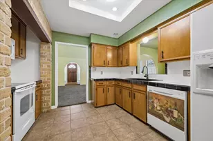 1014 El Dorado Blvd, Houston, TX 77062 - Photo 10