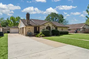 1014 El Dorado Blvd, Houston, TX 77062 - Photo 2