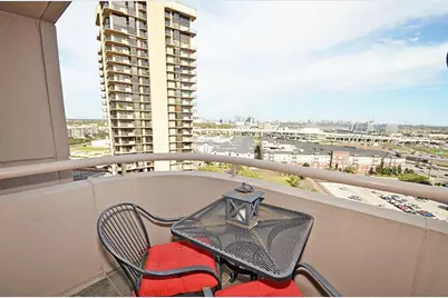 3525 Sage Road #1708, Houston, TX 77056 - Photo 1