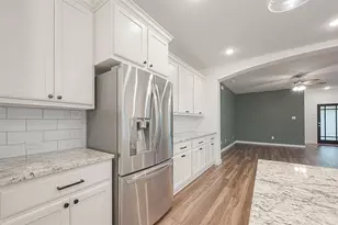 516 Timber Voyage Ct, Conroe, TX 77304 - Photo 8