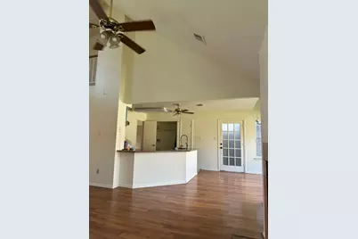 8623 Beechcrest Street, Houston, TX 77083 - Photo 14