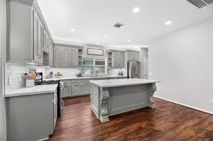 9518 Hanging Moss Trail, Houston, TX 77064 - Photo 10