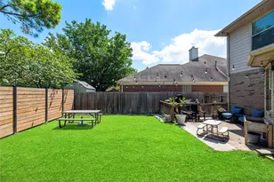9518 Hanging Moss Trail, Houston, TX 77064 - Photo 24